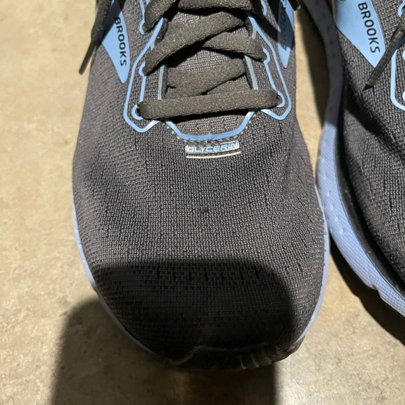 Brooks Glycerin 18 size 9, worn 5 times - Picture 6 of 7